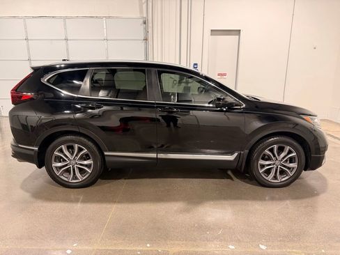 Used 2021 Honda CR-V Touring image 4