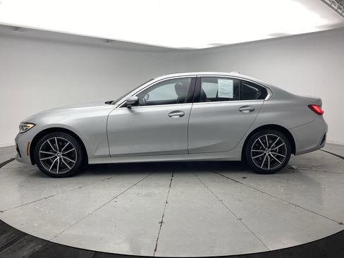 Used 2019 BMW 330i xDrive Sedan w/ Premium Package image 2