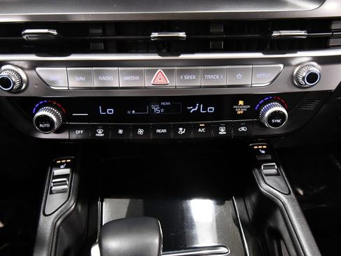 Certified 2025 Kia Telluride S AWD/4WD image 28