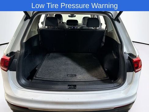 Used 2020 Volkswagen Tiguan SEL AWD/4WD image 21