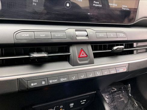 Used 2025 Kia K4 FWD image 31