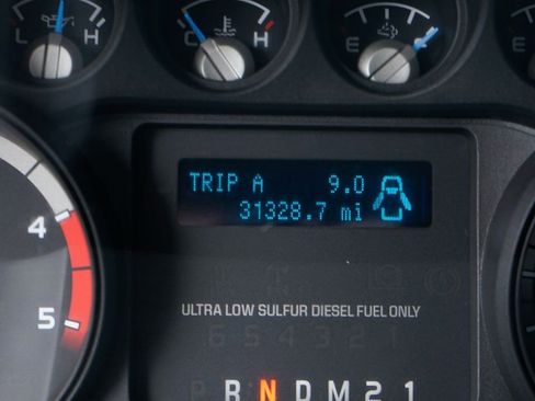 Used 2016 Ford F650 2WD Regular Cab Super Duty image 26