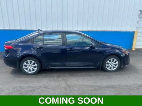 Used 2024 Toyota Corolla LE FWD image 1