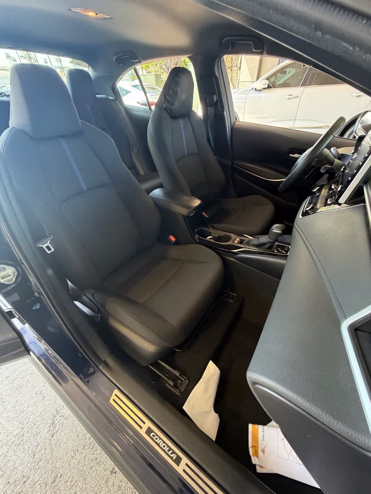 Used 2020 Toyota Corolla SE FWD image 11