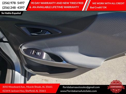 Used 2018 Chevrolet Malibu LT w/ Sport Package image 7