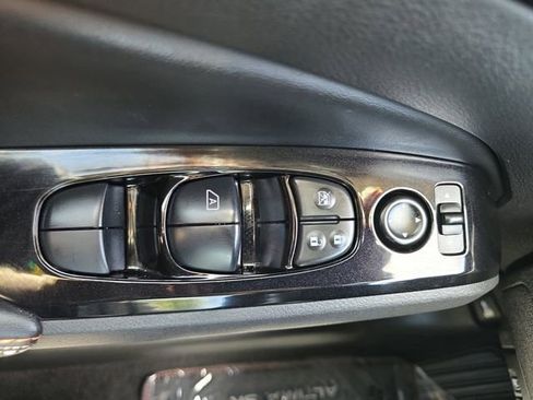 Used 2024 Nissan Altima 2.5 SR w/ SR Premium Package AWD/4WD image 30