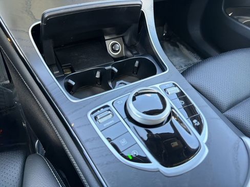 Used 2018 Mercedes-Benz GLC 300 image 25