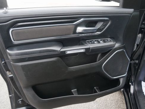 Used 2024 RAM 1500 Laramie image 16