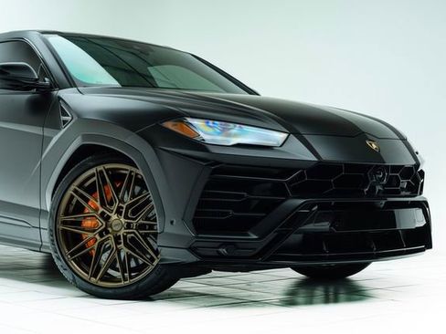 Used 2020 Lamborghini Urus image 4
