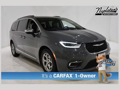 Used 2023 Chrysler Pacifica Limited