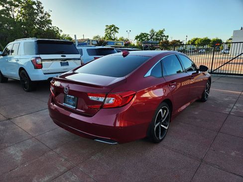 Used 2018 Honda Accord LX image 5