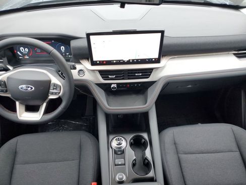 New 2026 Ford Explorer Active image 28