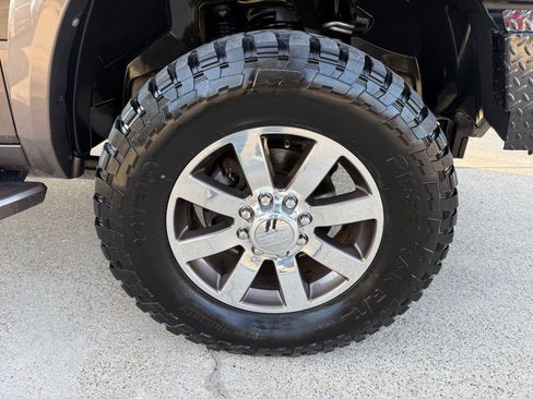 Used 2018 RAM 2500 Longhorn image 15