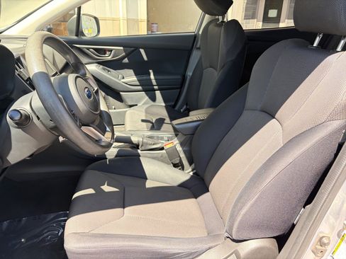 Used 2019 Subaru Crosstrek 2.0i AWD/4WD image 14