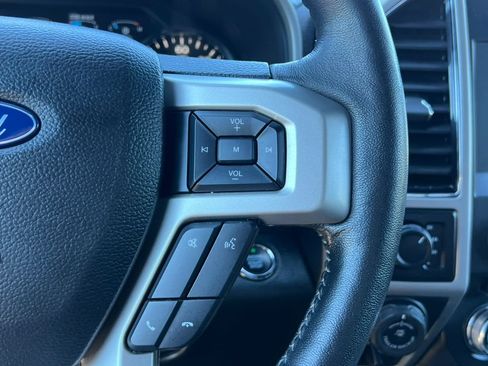 Certified 2018 Ford F150 Lariat w/ Equipment Group 502A Luxury AWD/4WD image 21