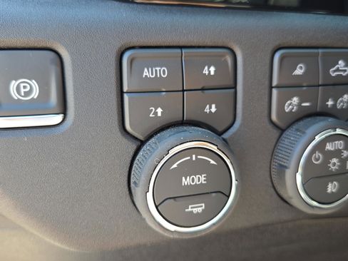 New 2026 Chevrolet Blazer EV RS w/ LPO, Tech Bronze Package image 33