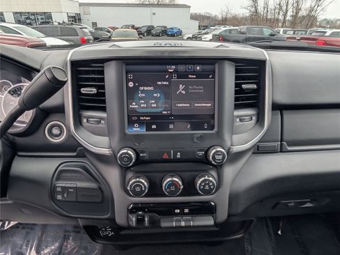 Used 2024 RAM 3500 Big Horn image 19