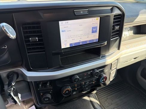 New 2025 Ford F550 4x4 Regular Cab Super Duty image 23