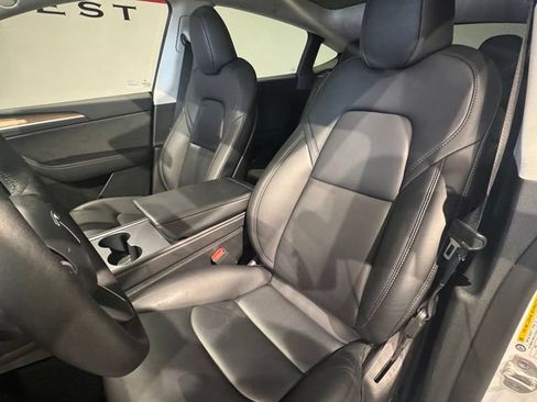 Used 2023 Tesla Model Y Performance AWD/4WD image 14