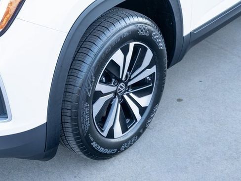 New 2026 Volkswagen Atlas SE image 9