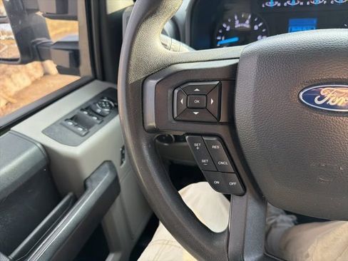Used 2019 Ford F250 XL w/ STX Appearance Package image 50