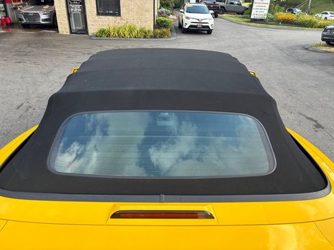 Used 2012 Chevrolet Camaro LT RWD image 12