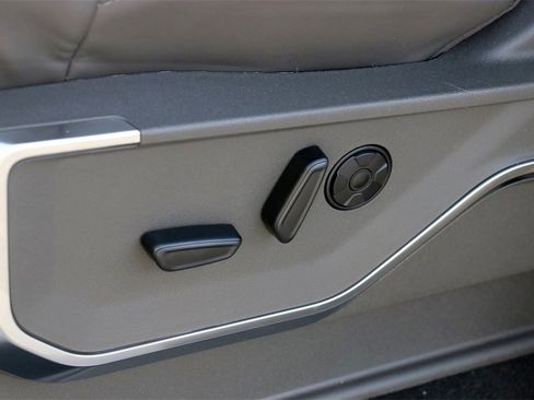 New 2026 Ford F350 Platinum w/ Platinum Plus Package image 25