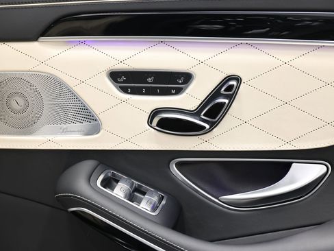 Used 2015 Mercedes-Benz S 63 AMG 4MATIC Sedan image 70