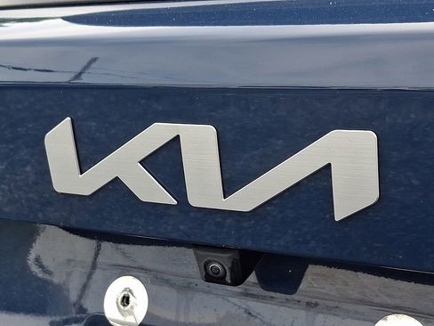 Used 2025 Kia Sorento S AWD/4WD image 22