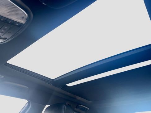 Used 2022 Chrysler 300 S RWD image 23