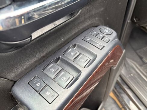 Used 2014 GMC Sierra 1500 SLT w/ Suspension Package, Off-Road image 19