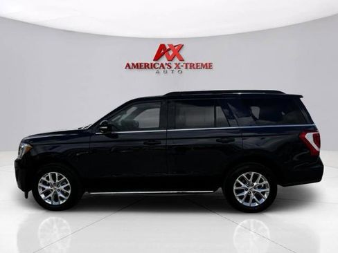Used 2021 Ford Expedition XLT RWD image 2