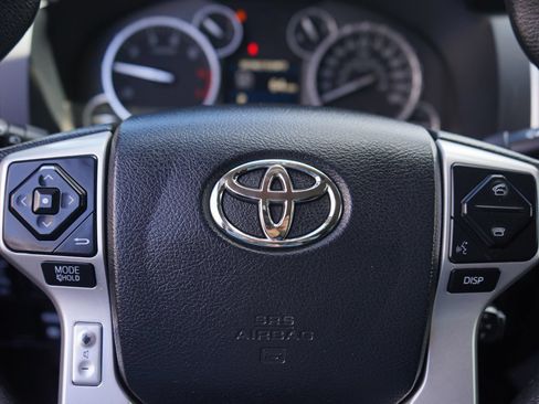 Used 2016 Toyota Tundra SR5 w/ TRD Off Road Package AWD/4WD image 19
