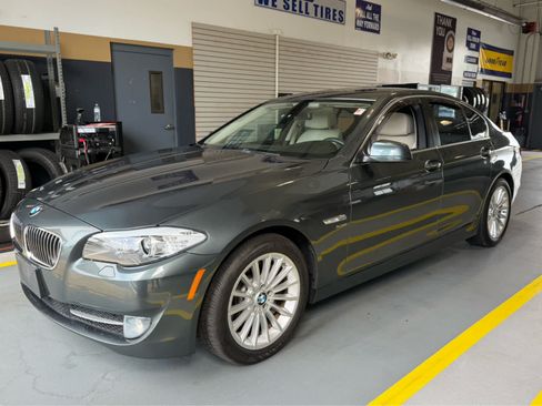 Used 2012 BMW 535i xDrive Sedan AWD/4WD image 1