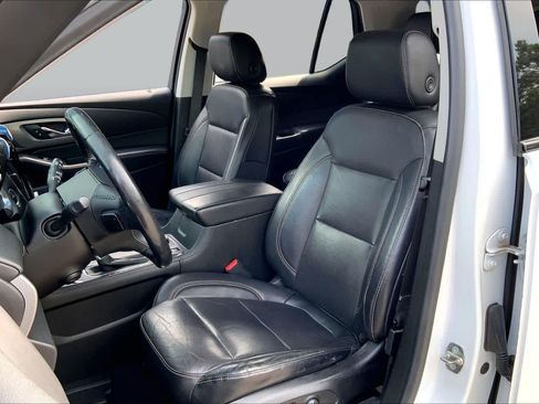 Used 2018 Chevrolet Traverse Premier w/ Redline Edition AWD/4WD image 8