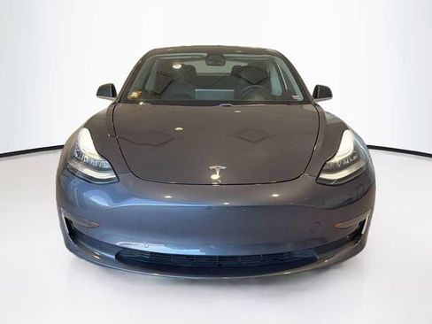 Used 2019 Tesla Model 3 Standard image 2