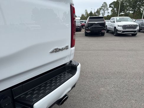 Used 2022 RAM 1500 Limited w/ Bed Utility Group image 33