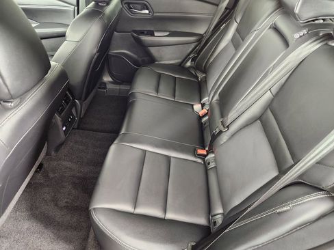 Used 2024 Nissan Rogue SL w/ SL Premium Package AWD/4WD image 16