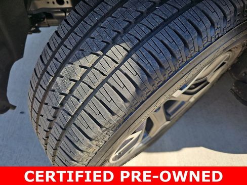 Used 2023 Jeep Wagoneer Series III w/ Preferred Equipment Group image 34