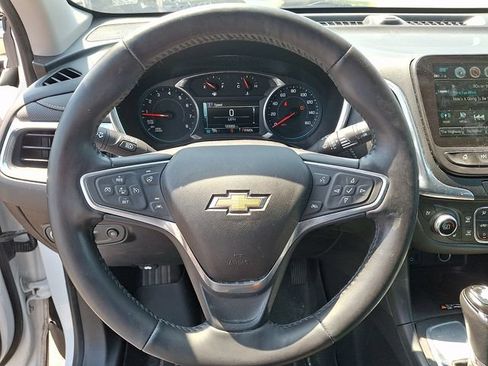 Used 2018 Chevrolet Equinox Premier FWD image 14