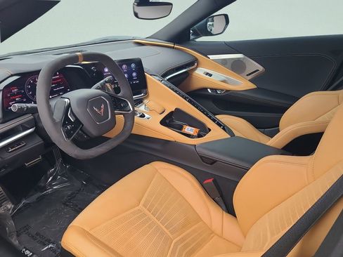 Used 2020 Chevrolet Corvette Stingray Preferred Conv w/ 2LT Preferred Equipment Group image 13