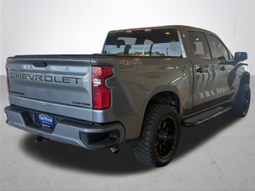 Used 2021 Chevrolet Silverado 1500 Custom w/ LPO, Dark Essentials Package AWD/4WD image 7
