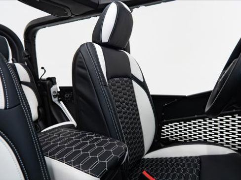 Used 2026 Jeep Gladiator Sport image 27