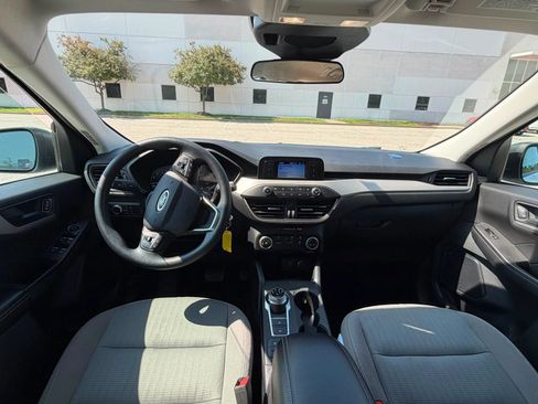Used 2021 Ford Escape S FWD image 5