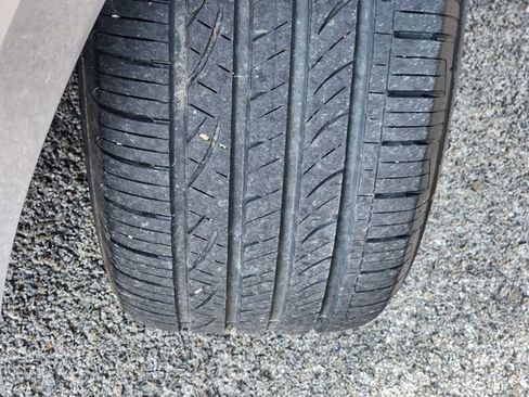 Used 2024 Ford Edge Titanium AWD/4WD image 10