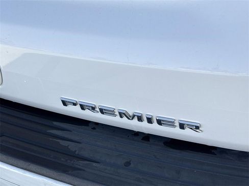 Used 2024 Chevrolet Tahoe Premier image 31
