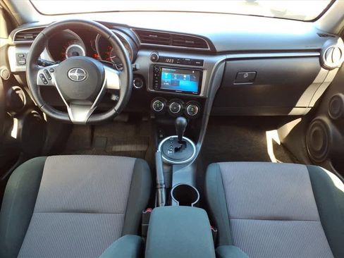 Used 2016 Scion tC image 10