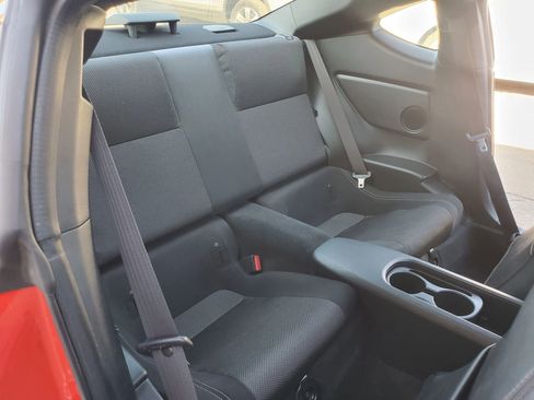 Used 2017 Toyota 86 image 19