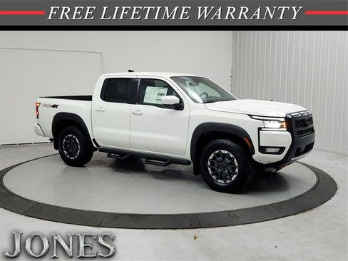 New 2026 Nissan Frontier PRO-4X w/ Pro-4x Convenience Package image 1