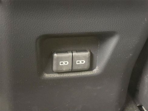 Used 2025 Toyota RAV4 XLE Premium AWD/4WD image 36